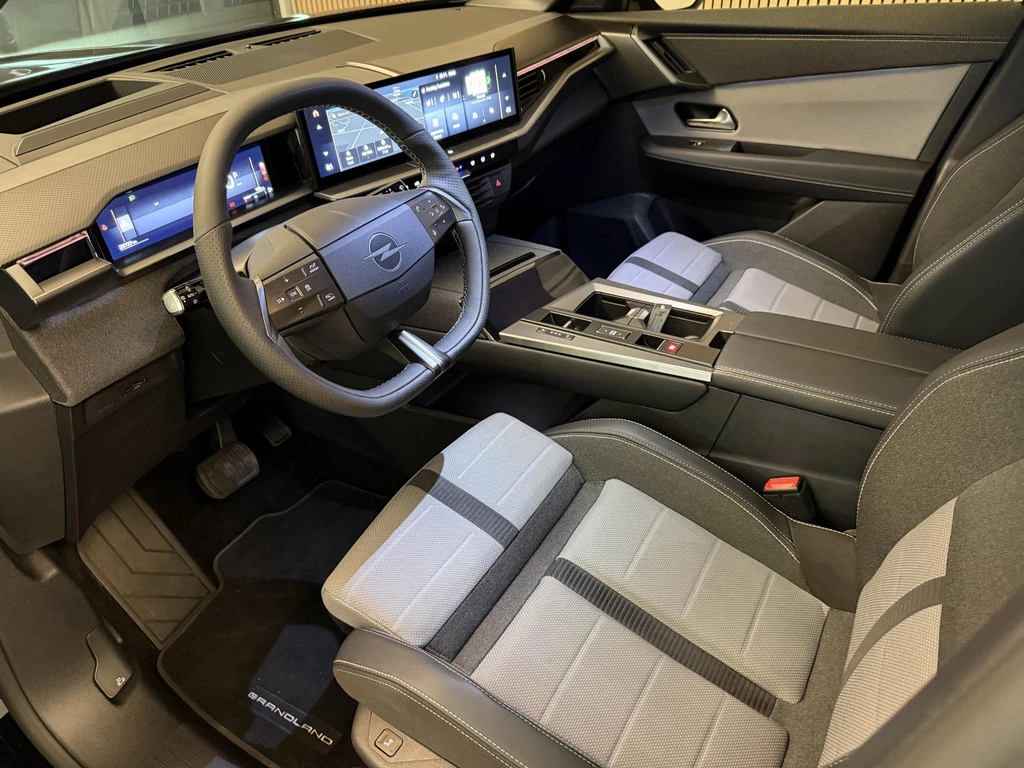 Opel Grandland – foto 18