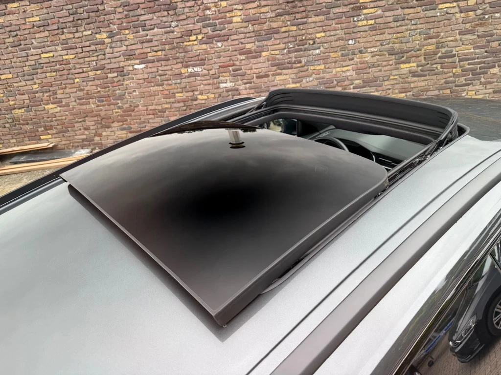 Audi RSQ8 – foto 15