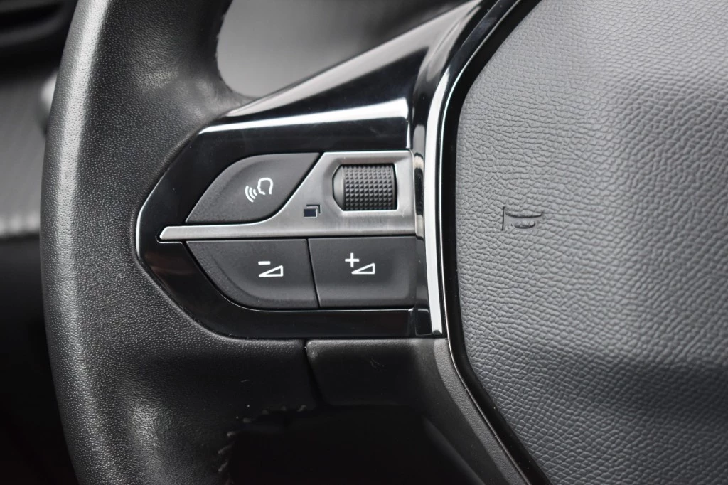 Peugeot 208 – foto 20