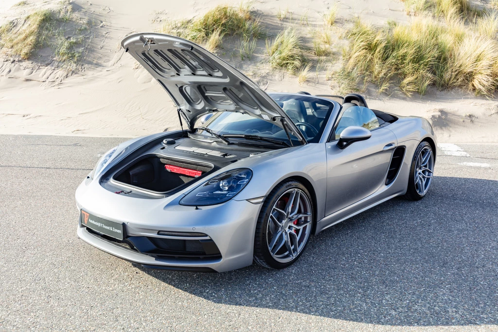 Porsche 718 – foto 1
