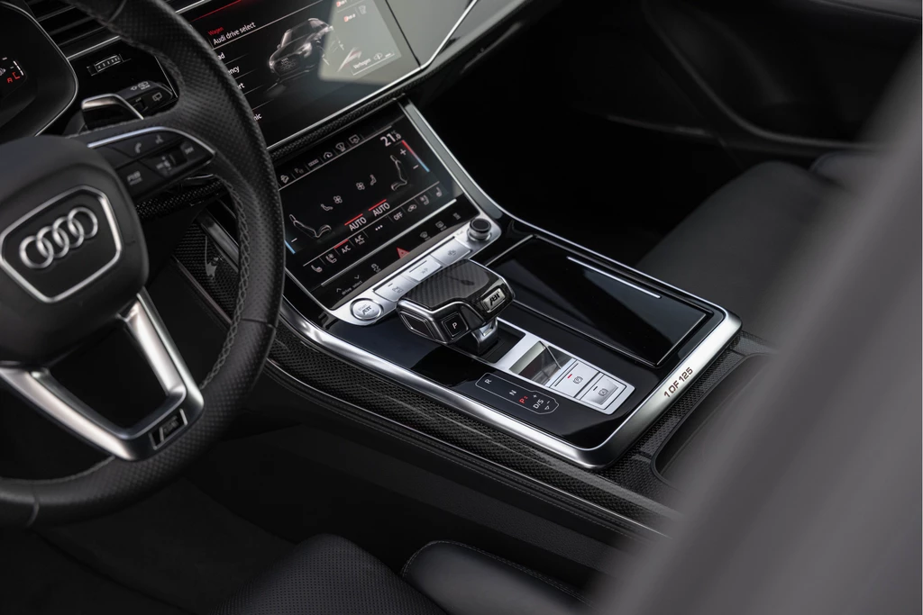 Audi RSQ8 – foto 17