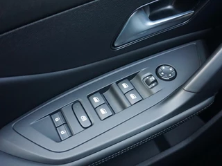 Peugeot 308 – thumbnail 13
