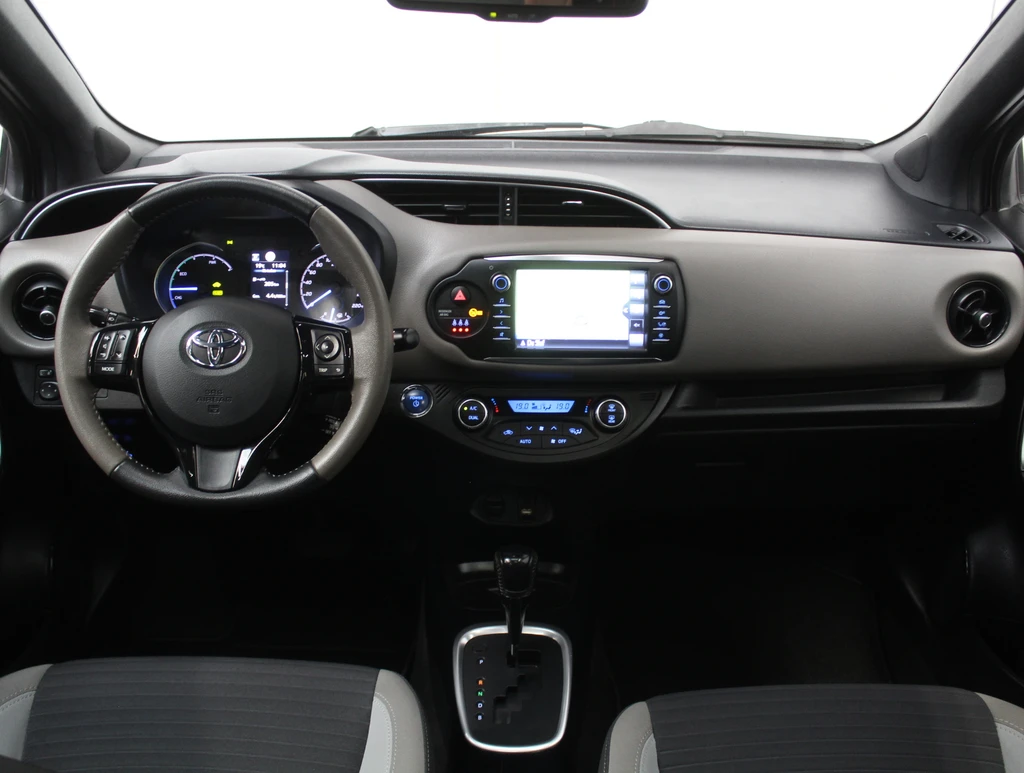 Toyota Yaris – foto 13