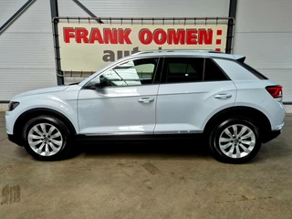 Volkswagen T-Roc – thumbnail 2