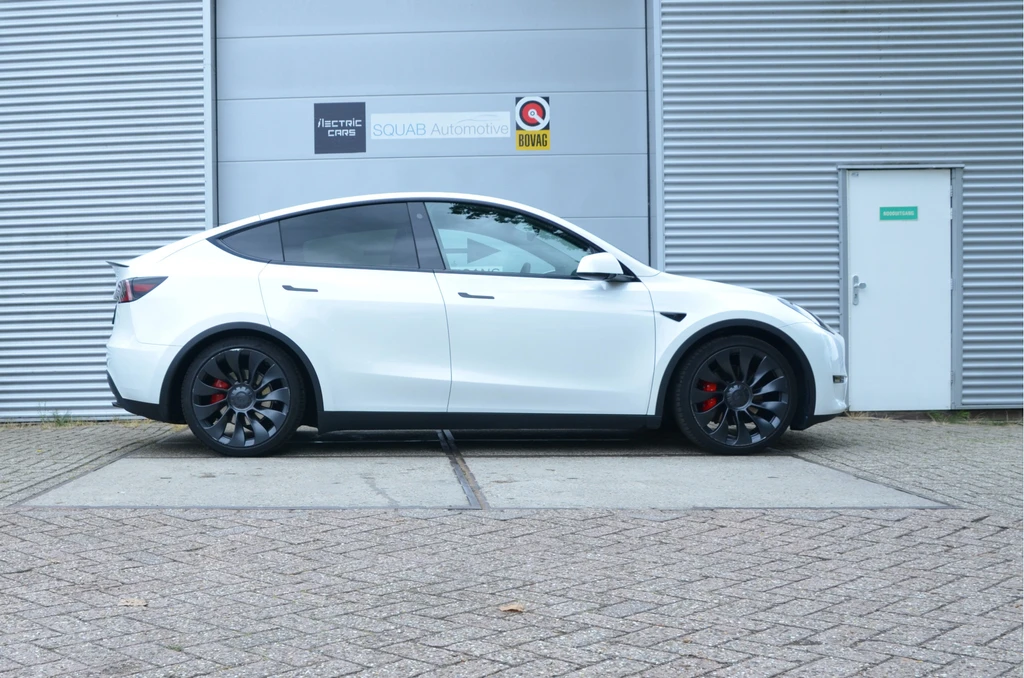 Tesla Model Y – foto 4