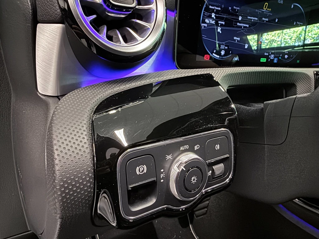 Mercedes-Benz CLA – foto 22