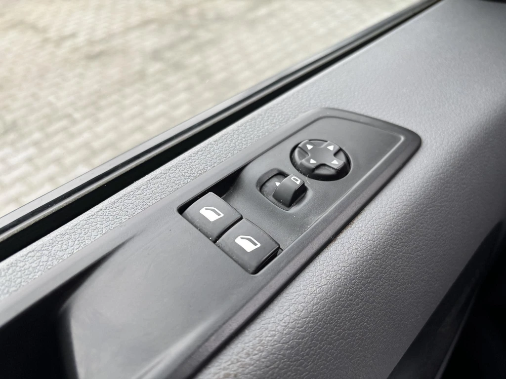 Peugeot Expert – foto 33