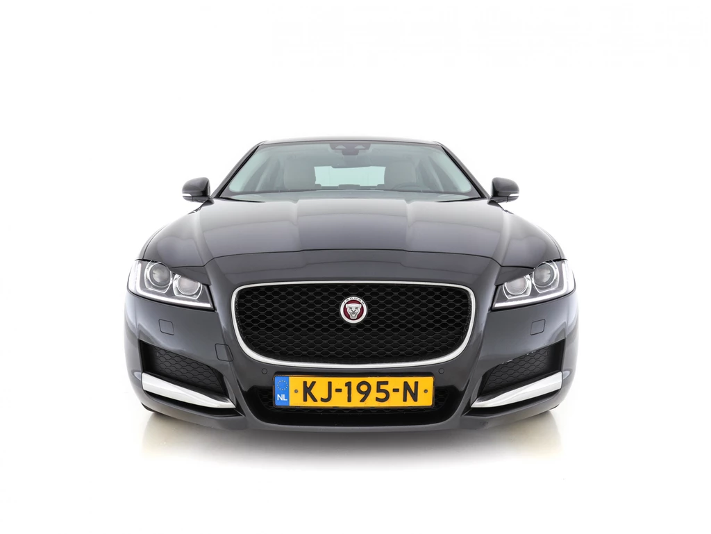 Jaguar XF – foto 6