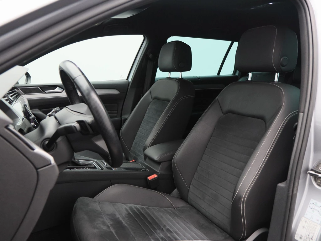 Volkswagen Passat – foto 21