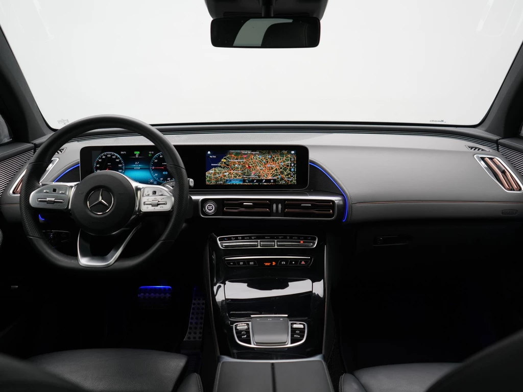 Mercedes-Benz EQC – foto 25