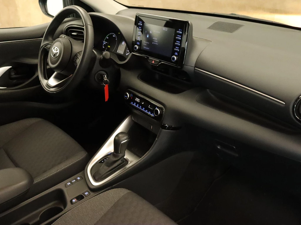 Toyota Yaris – foto 18