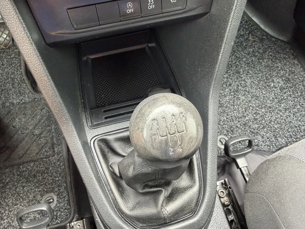 Volkswagen Caddy – foto 28