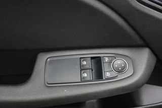 Renault Clio – thumbnail 26