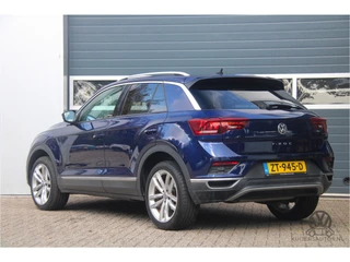 Volkswagen T-Roc – thumbnail 3