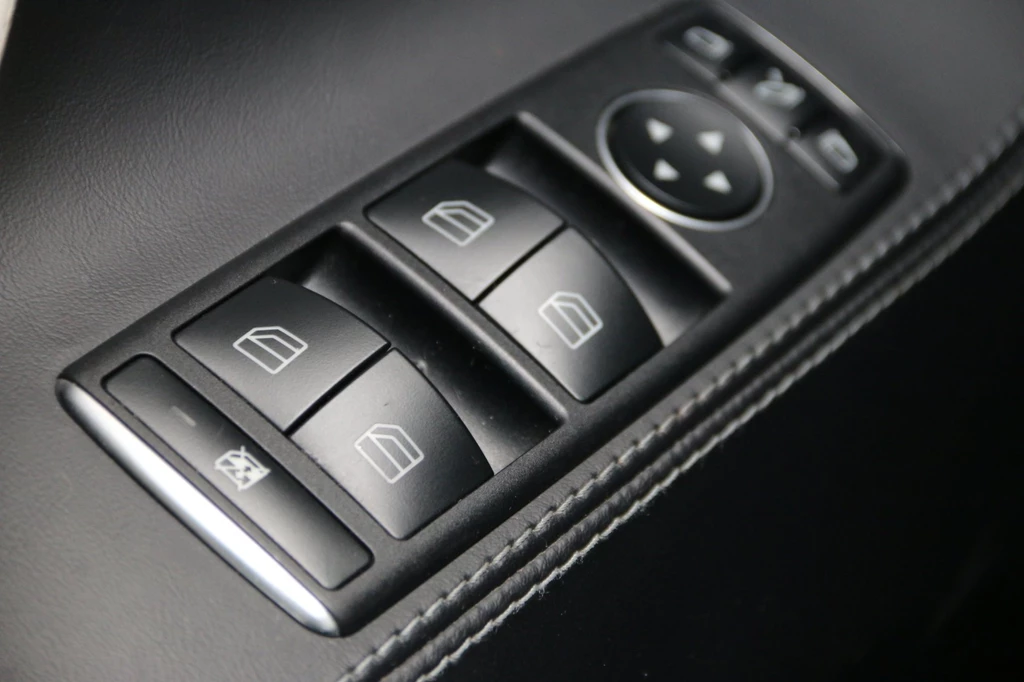 Tesla Model S – foto 24