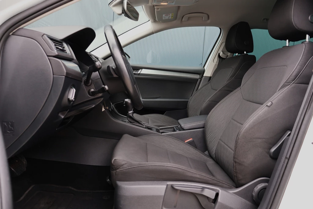 Škoda Superb – foto 9