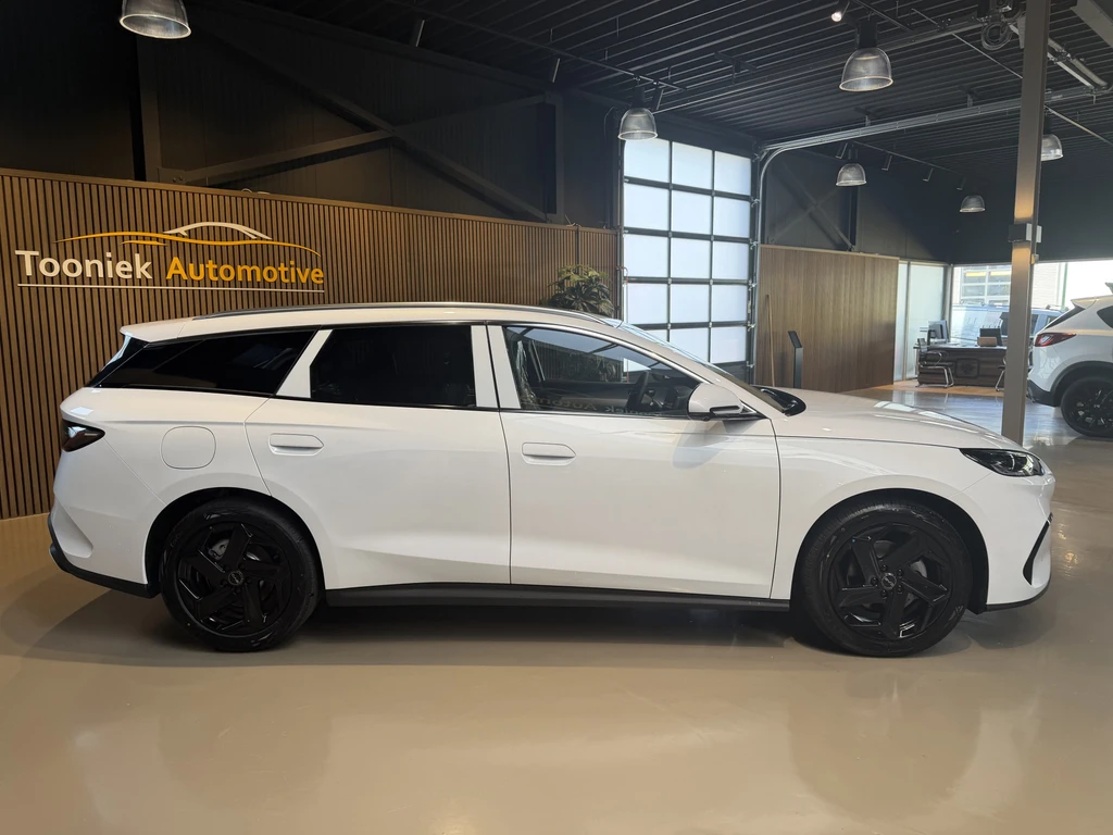 BYD SEAL – foto 9