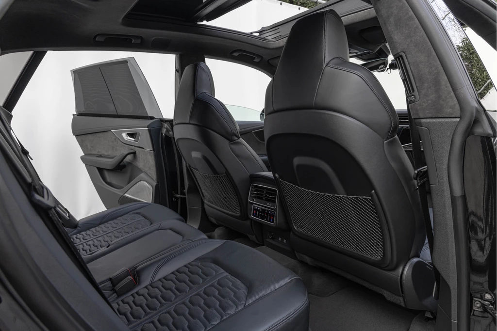 Audi RSQ8 – foto 31
