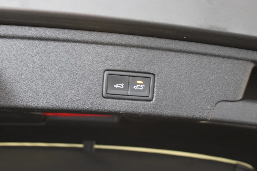 Volkswagen Touareg – foto 25