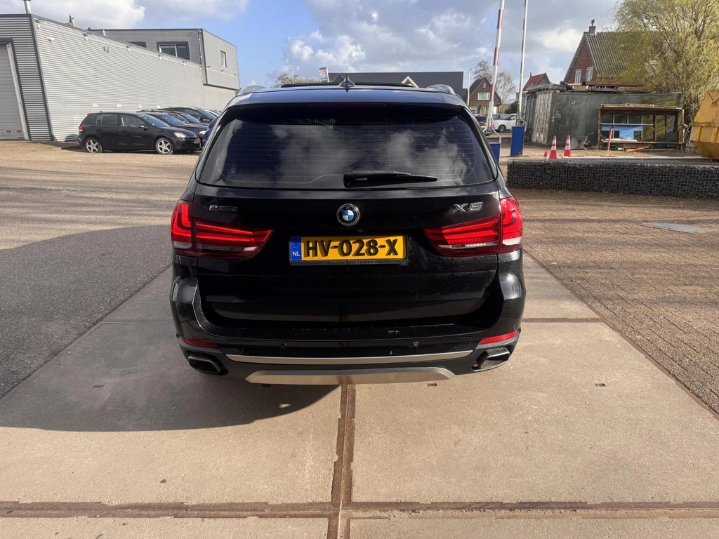 BMW X5 – foto 2