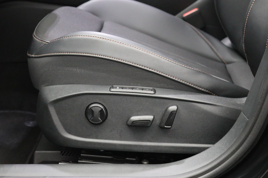 CUPRA Leon – foto 14