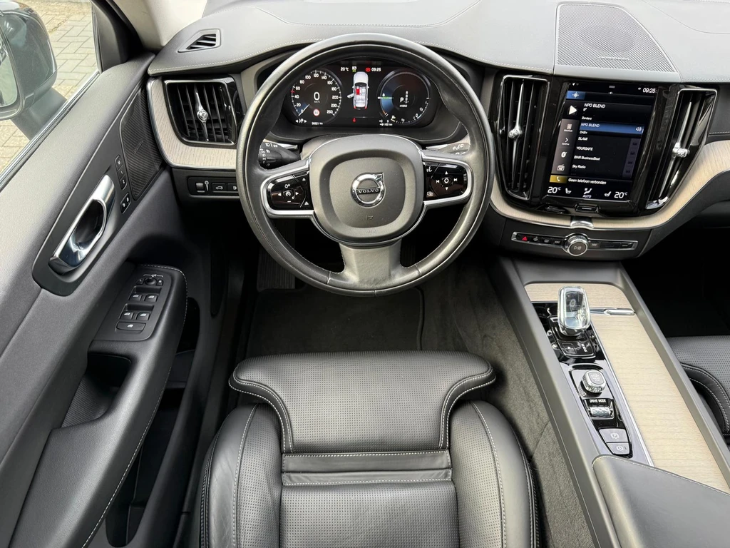 Volvo XC60 – foto 22
