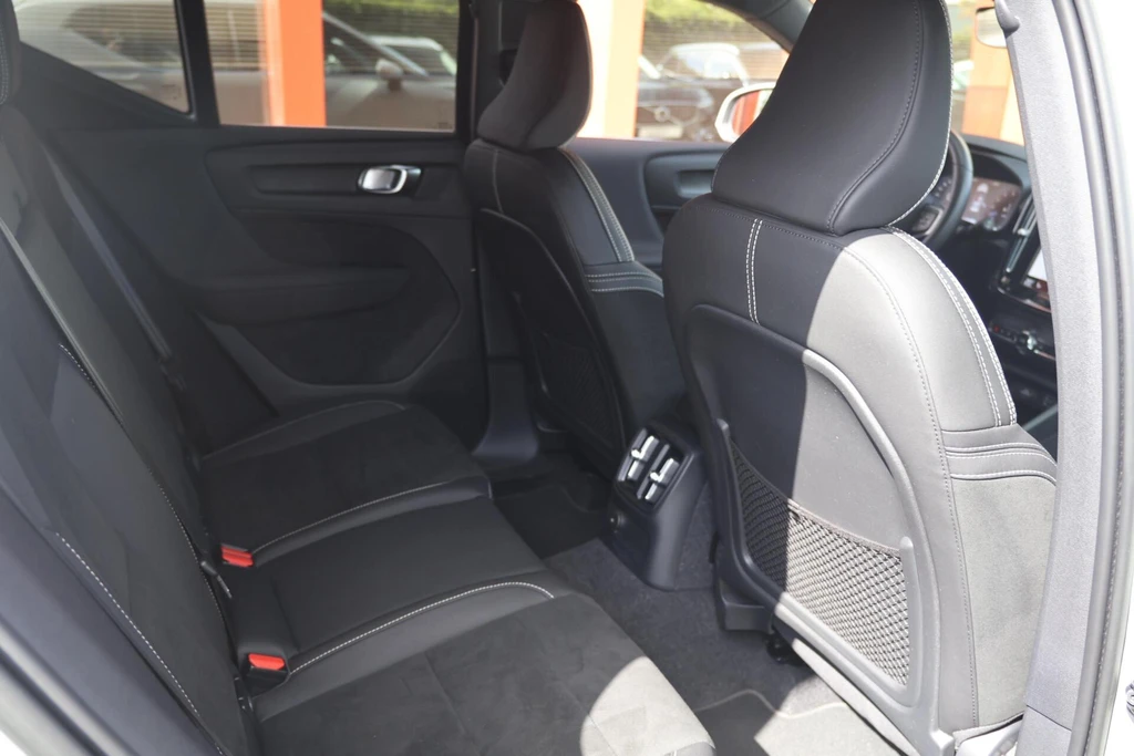 Volvo XC40 – foto 23