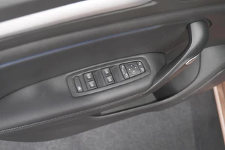 Renault Megane E-Tech – thumbnail 33
