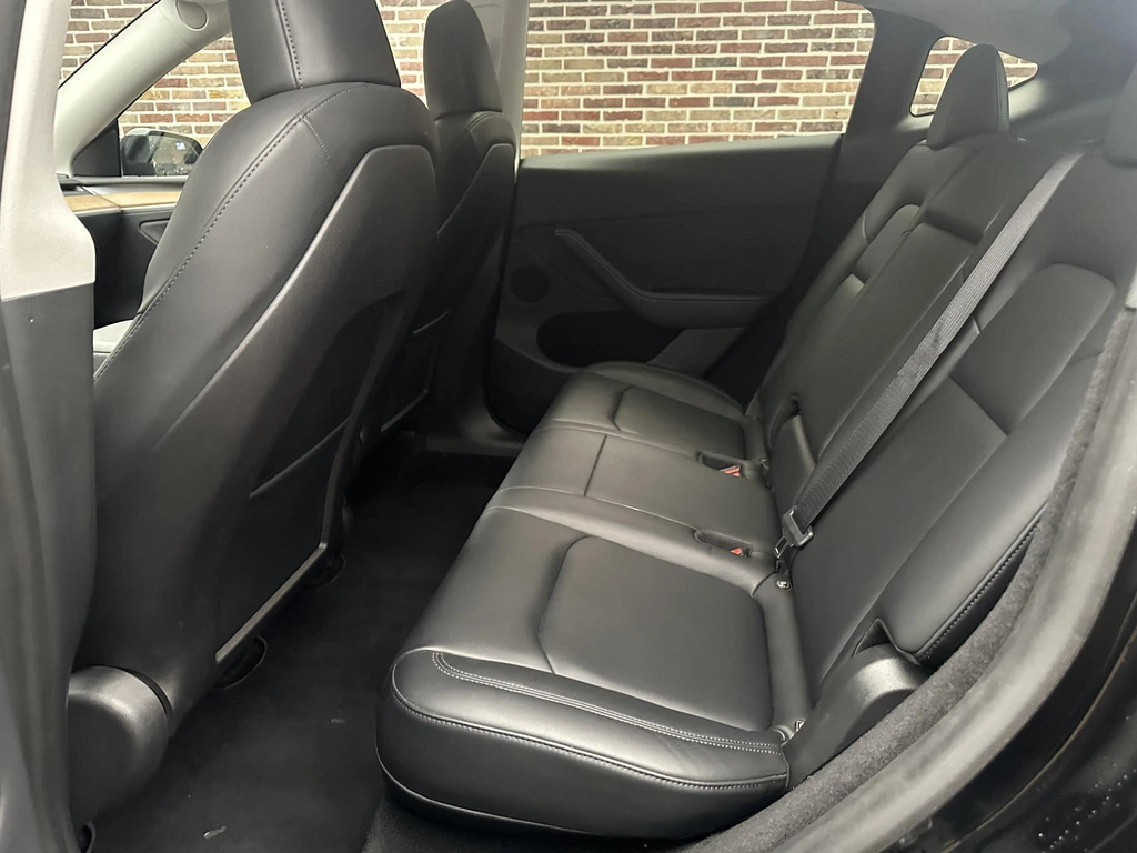 Tesla Model Y – foto 28