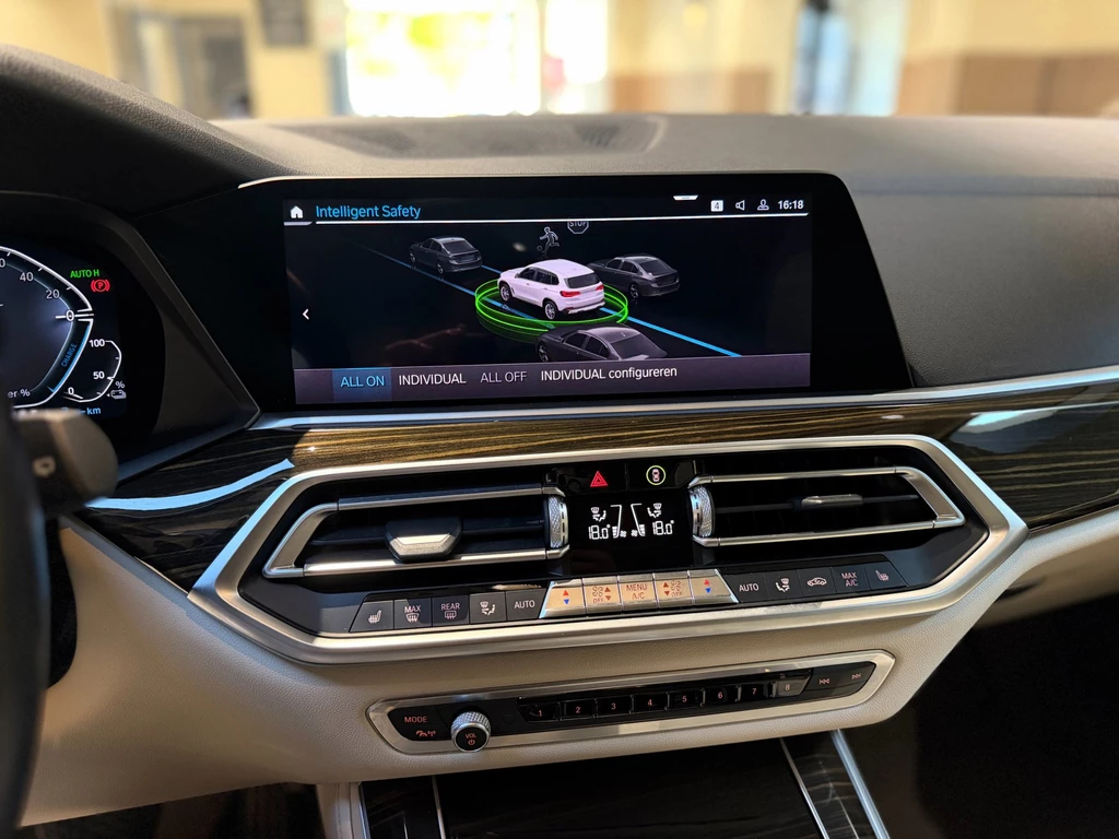 BMW X5 – foto 36