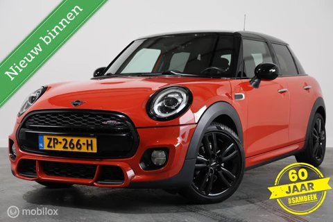 Mini John Cooper Works 1.5 Carplay - JCW interieur - Airco