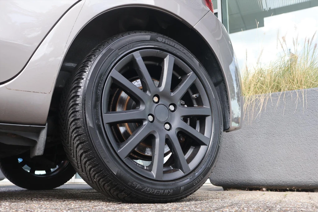 Toyota Yaris – foto 9