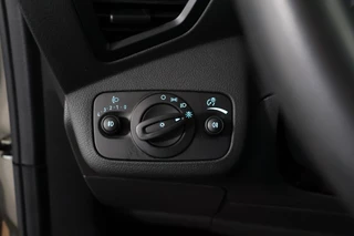 Ford C-MAX – thumbnail 24