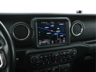 Jeep Wrangler – thumbnail 16