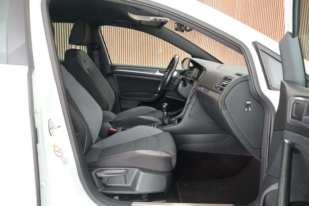 Volkswagen Golf – foto 13