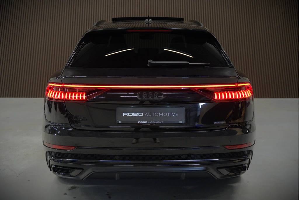 Audi Q8 – foto 6