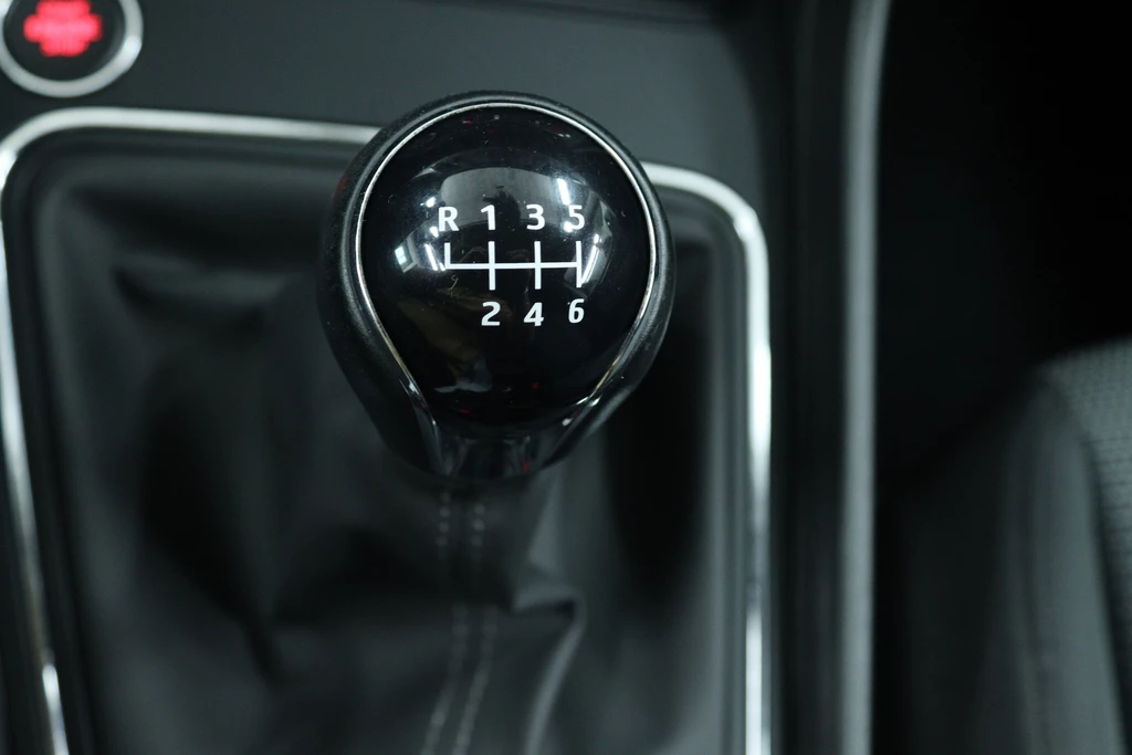 SEAT Leon – foto 12