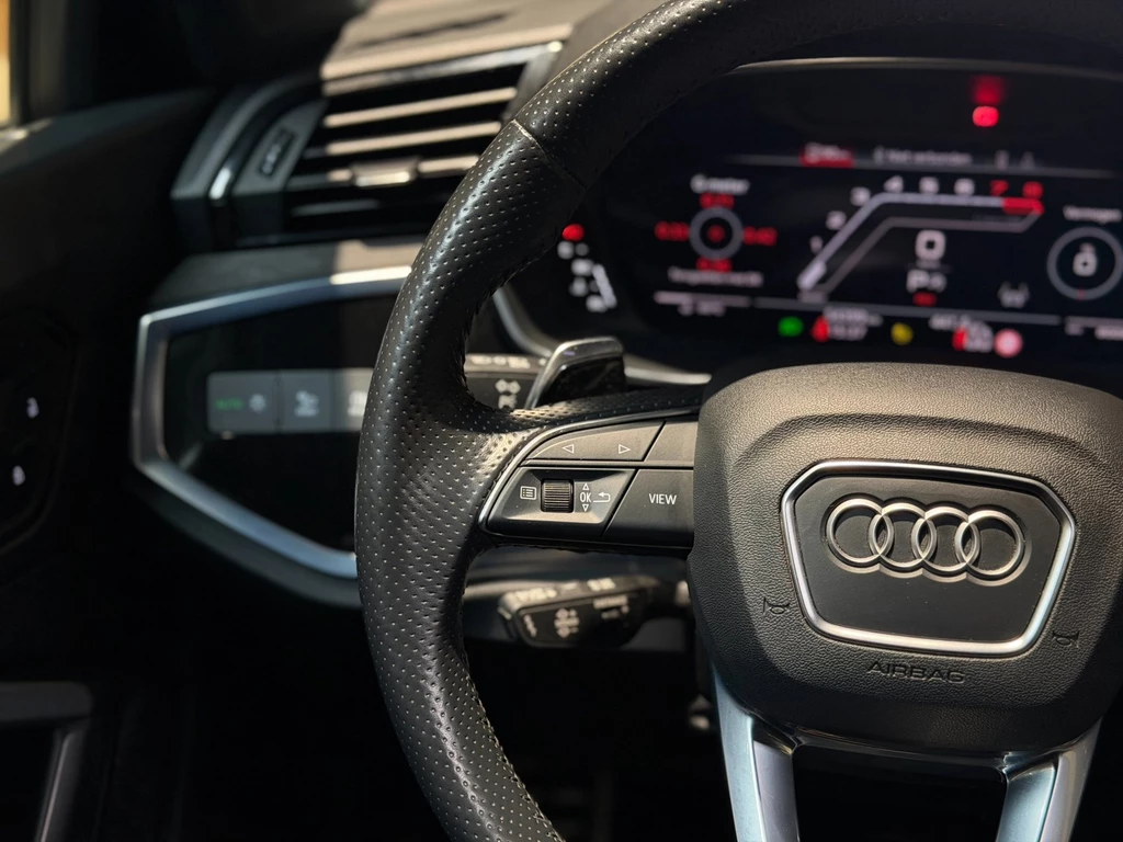 Audi RSQ3 – foto 30