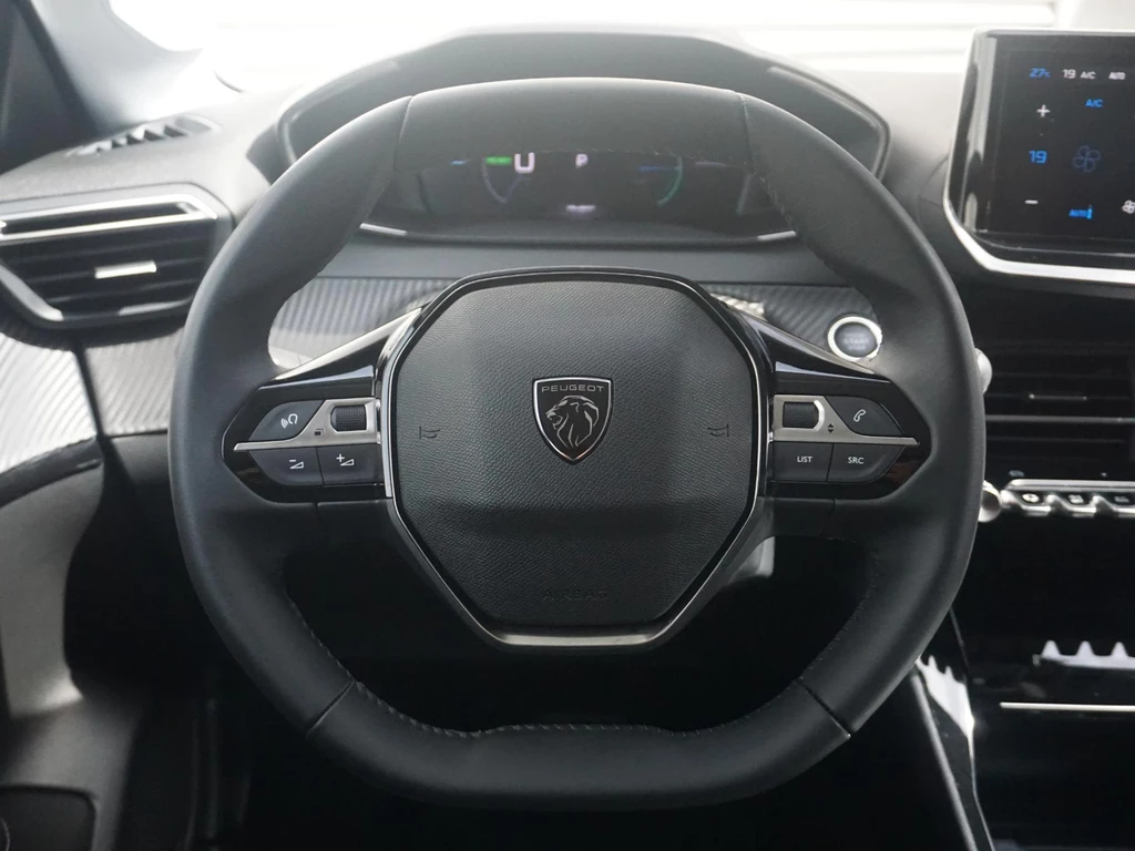Peugeot e-208 – foto 10