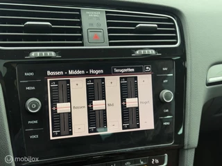 Volkswagen Golf – thumbnail 22