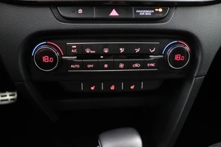 Kia ProCeed – thumbnail 18