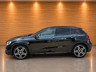Mercedes-Benz GLA – thumbnail 2