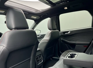Ford Kuga – thumbnail 24