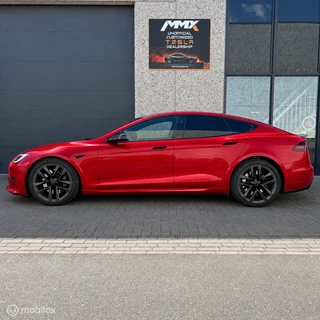 Tesla Model S – thumbnail 2