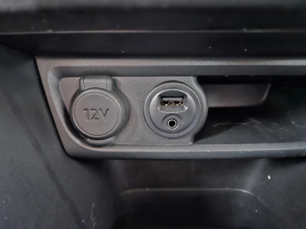 Peugeot 208 – foto 21