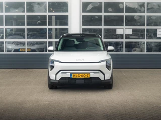Kia EV3 – thumbnail 8
