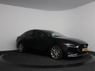 Mazda 3 – thumbnail 8