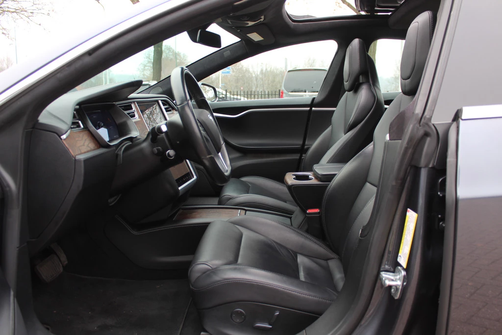 Tesla Model S – foto 13