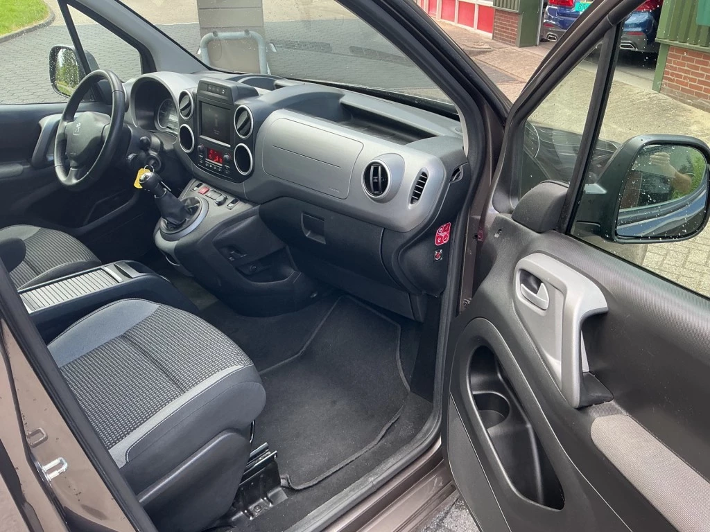 Peugeot Partner – foto 8
