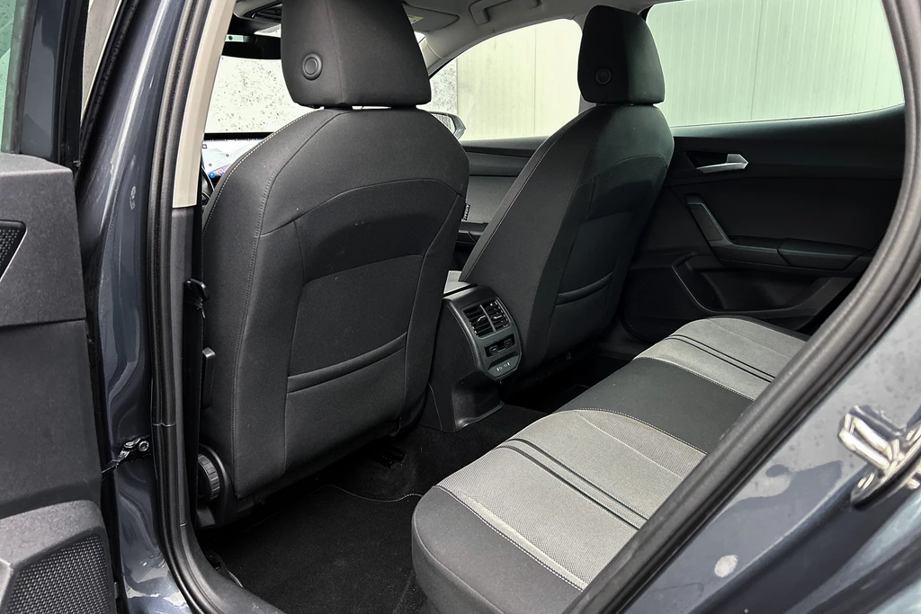 SEAT Leon – foto 16